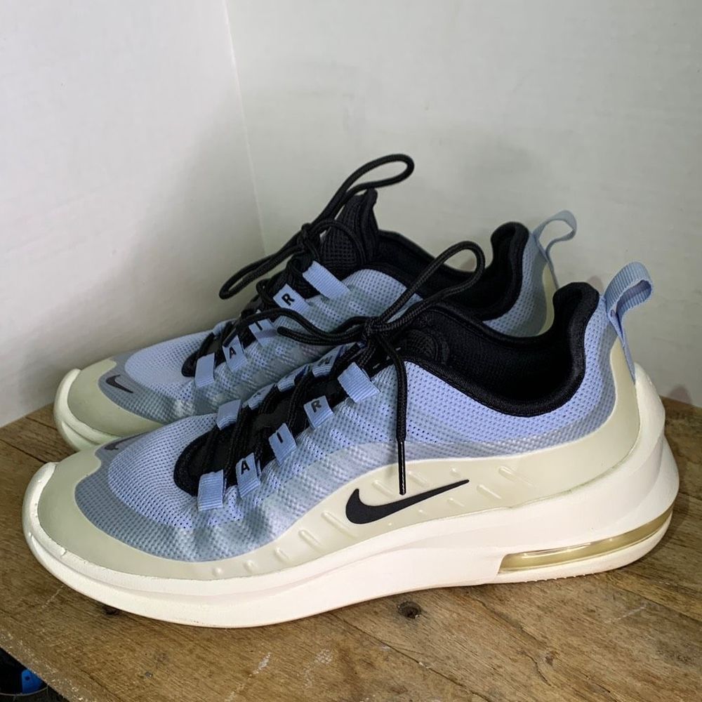 Nike Women’s Air Max Axis Blue/White Lace Up Athletic Comfort Sneakers